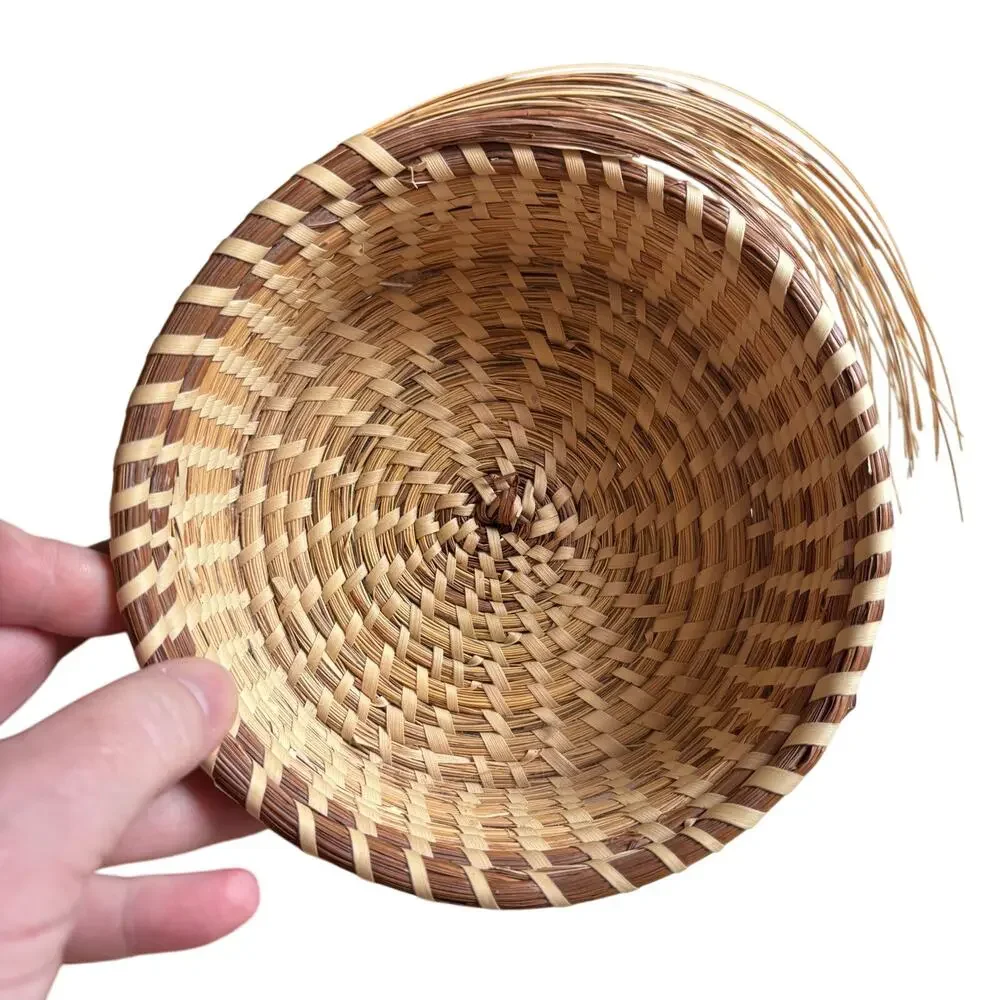 Hand woven basket Gullah style sweet Palmetto grass shallow decorative straw